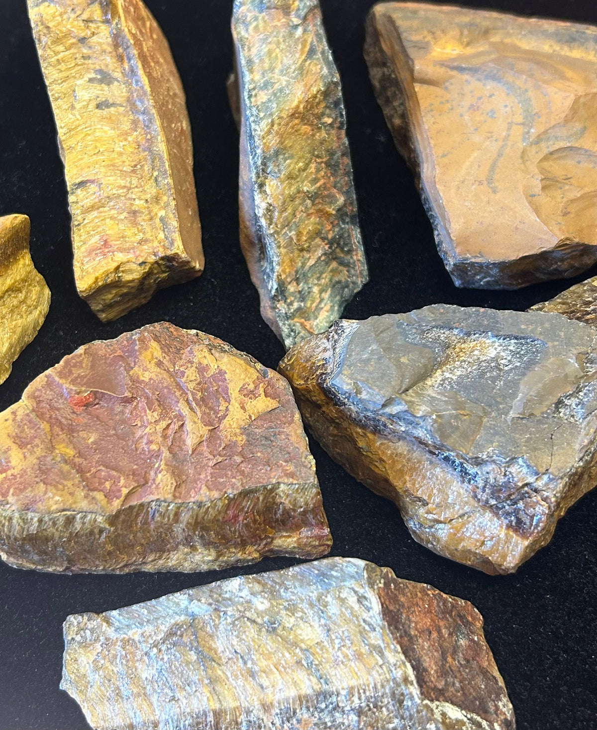 Tigers Eye Rough