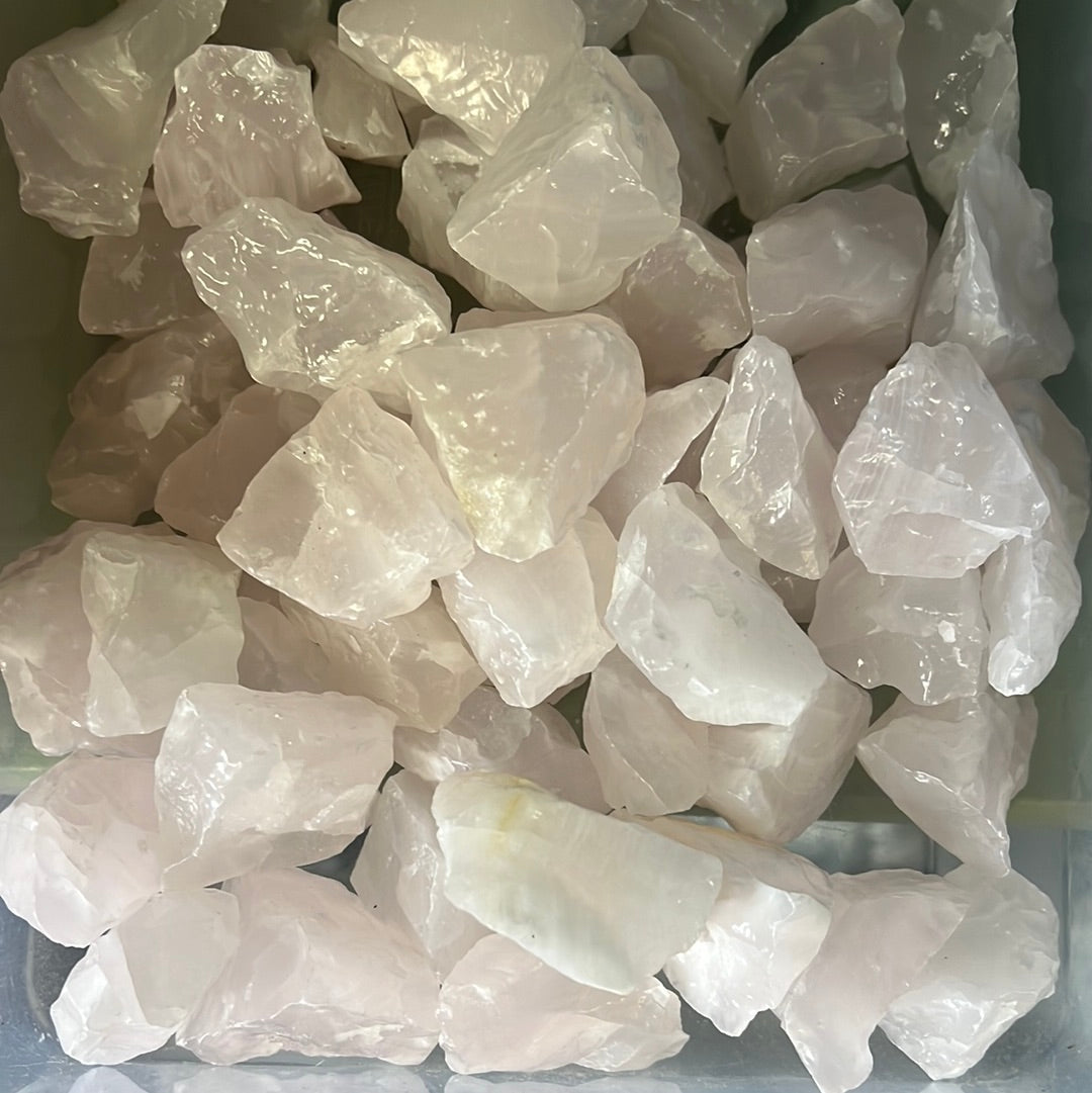 Mangano Calcite Rough MMM