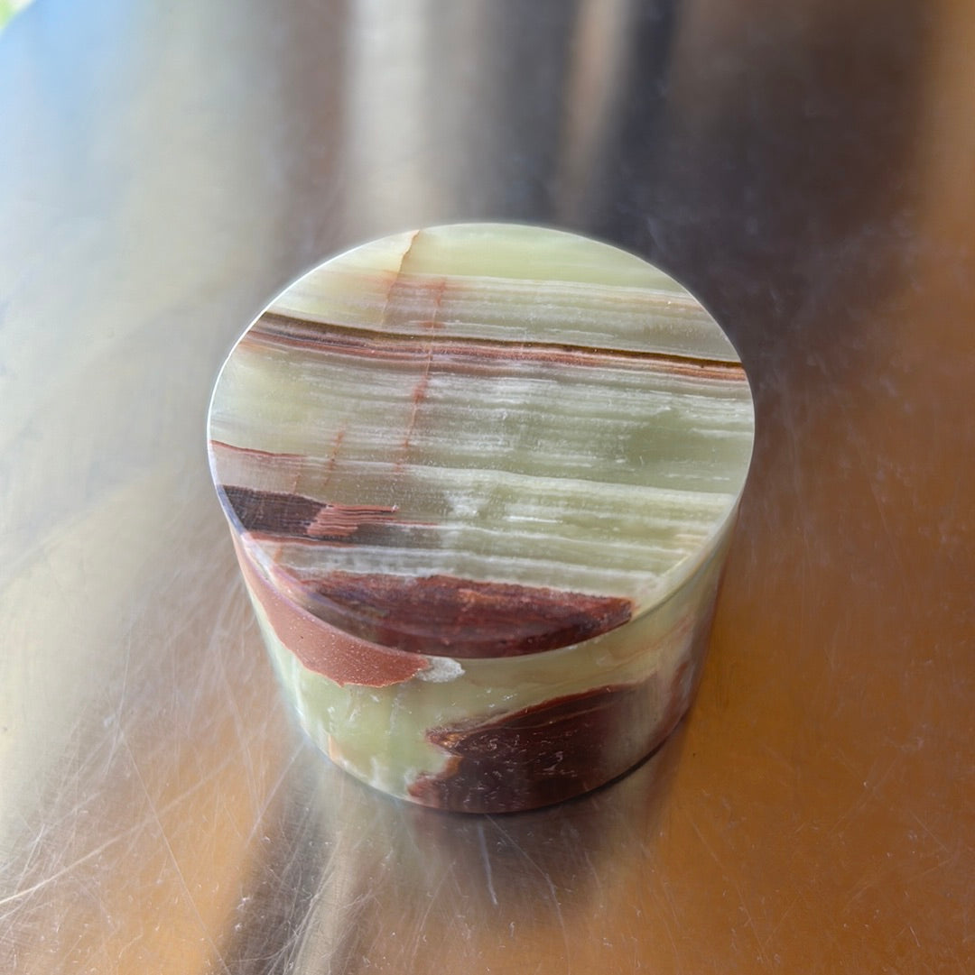 Onyx bowl Mountain Mineral Market