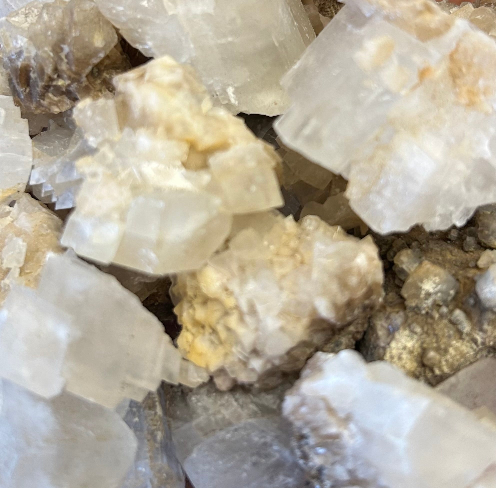 Colorado Calcite – Mountain Mineral Market