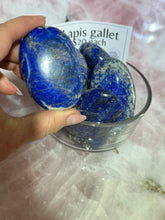 Load image into Gallery viewer, Lapis palmstones

