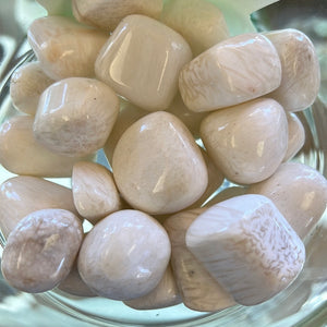 Scolecite tumble stones