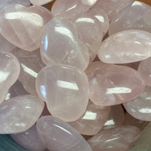 Load image into Gallery viewer, Rose Quartz Hearts Small
